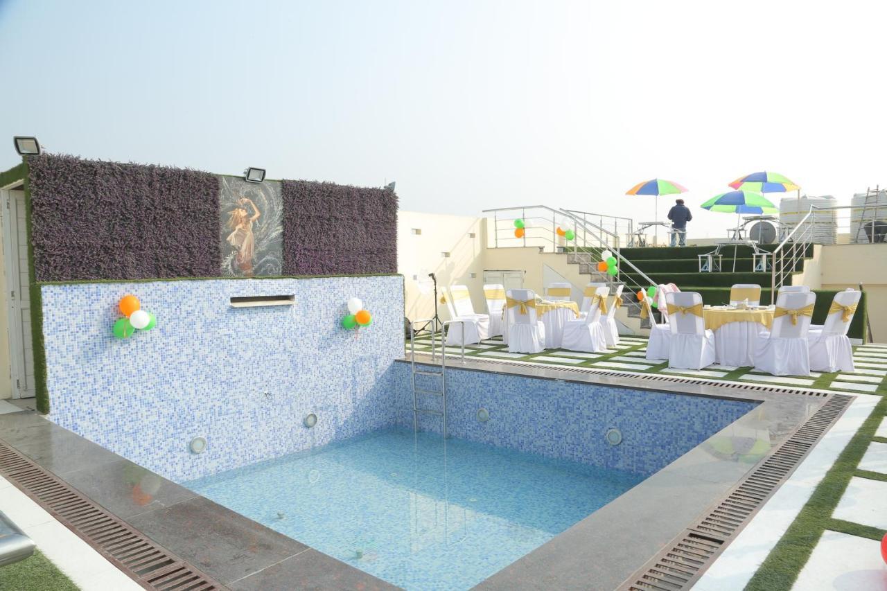Sallow Royal Suites Amritsar Exterior photo